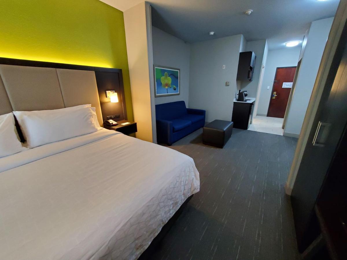 Holiday Inn Express Pearland By Ihg Extérieur photo