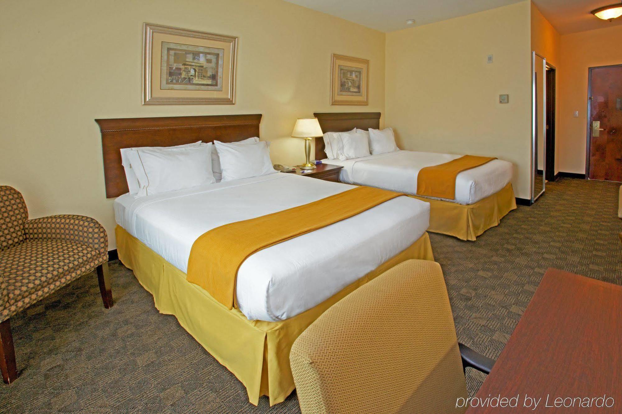Holiday Inn Express Pearland By Ihg Extérieur photo